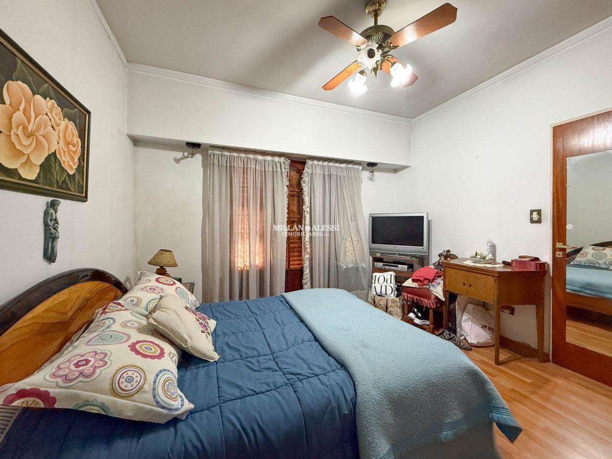 Foto de Casa en venta 3 ambientes c/ dependencia, patio, terraza y cochera en, imagen 3