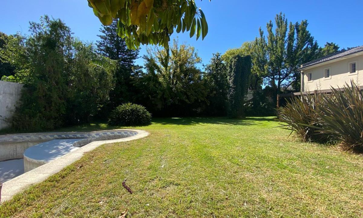 Venta Casa en Martínez Para Emprendimiento o Compañía 2