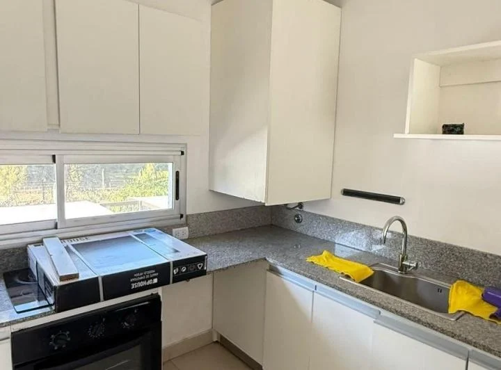 Duplex en alquiler de 3 ambientes con terraza - En Sendero Nordelta 1