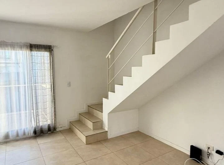 Duplex en alquiler de 3 ambientes con terraza - En Sendero Nordelta 2