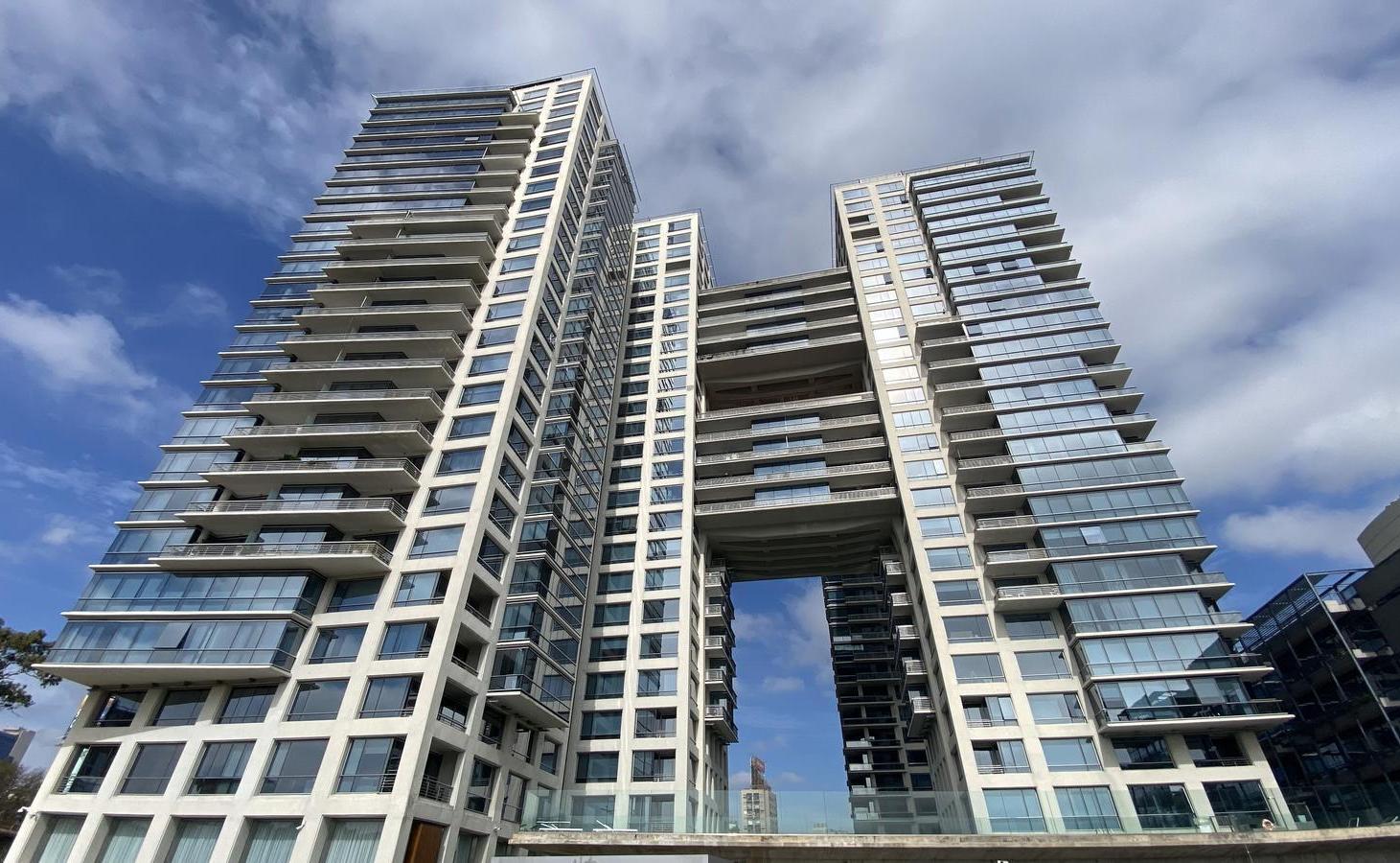 Departamento 3 ambientes con dependencia en venta en Al Rio, Vicente Lopez