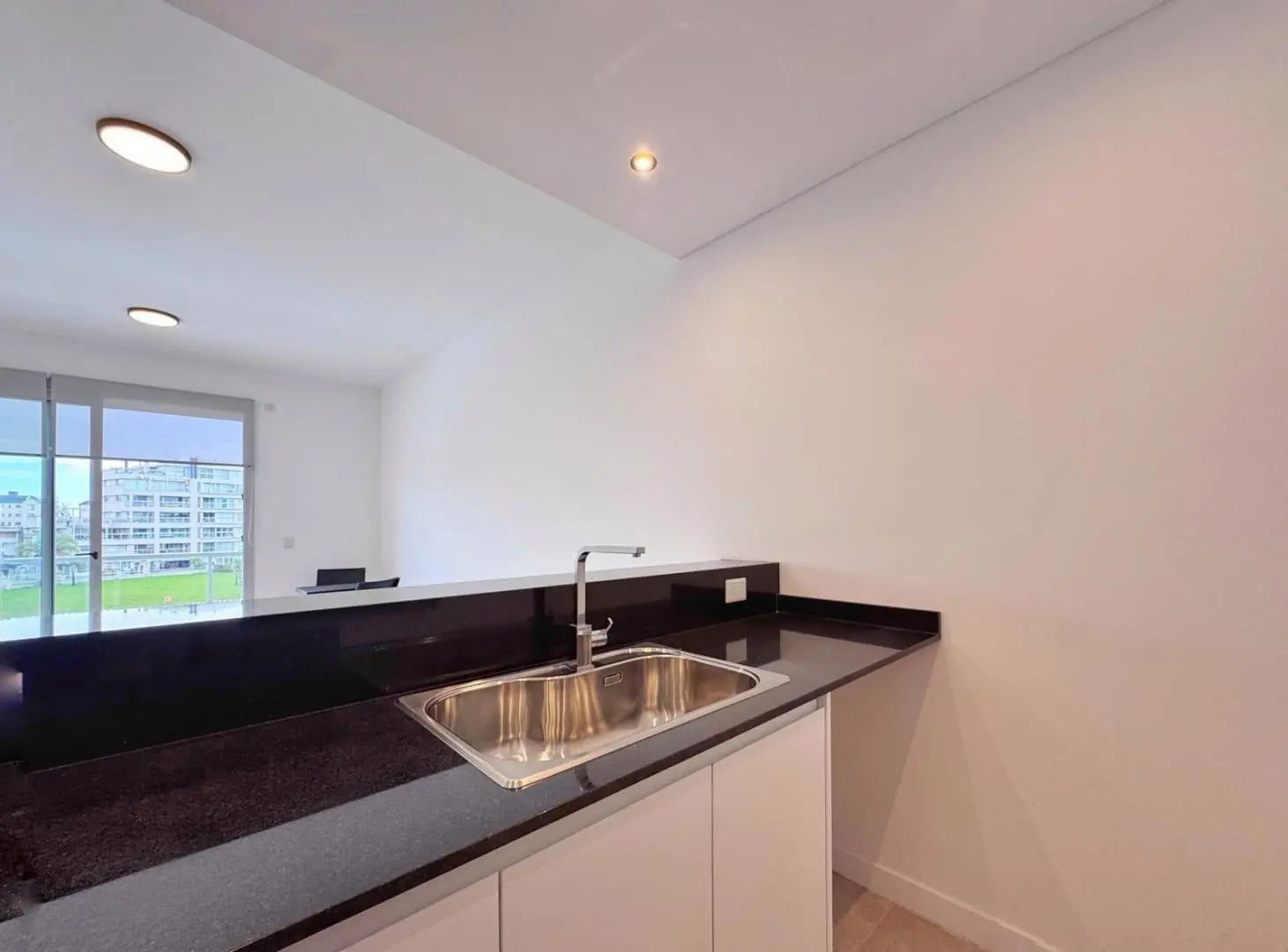 Departamento  2 ambientes en alquiler anual con vista al lago en YOO 5 NORDELTA 5