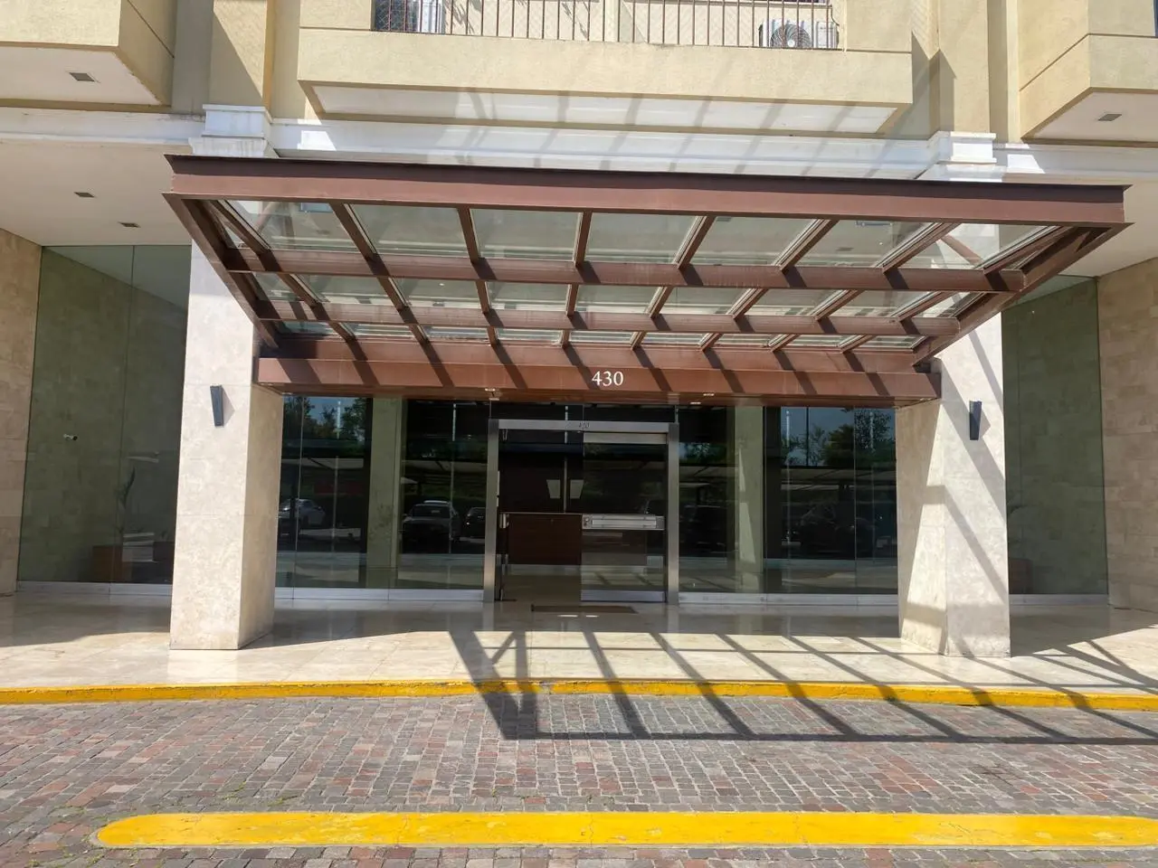Alquiler y/o Venta Monoambiente, con pileta y cochera 8