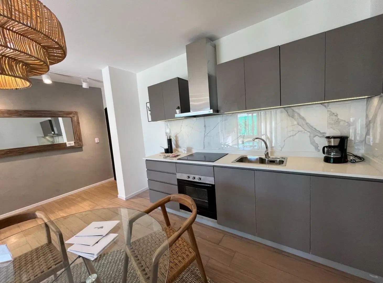 Venta departamento 2 ambientes con balcon y parrilla - Remeros Brickell 4
