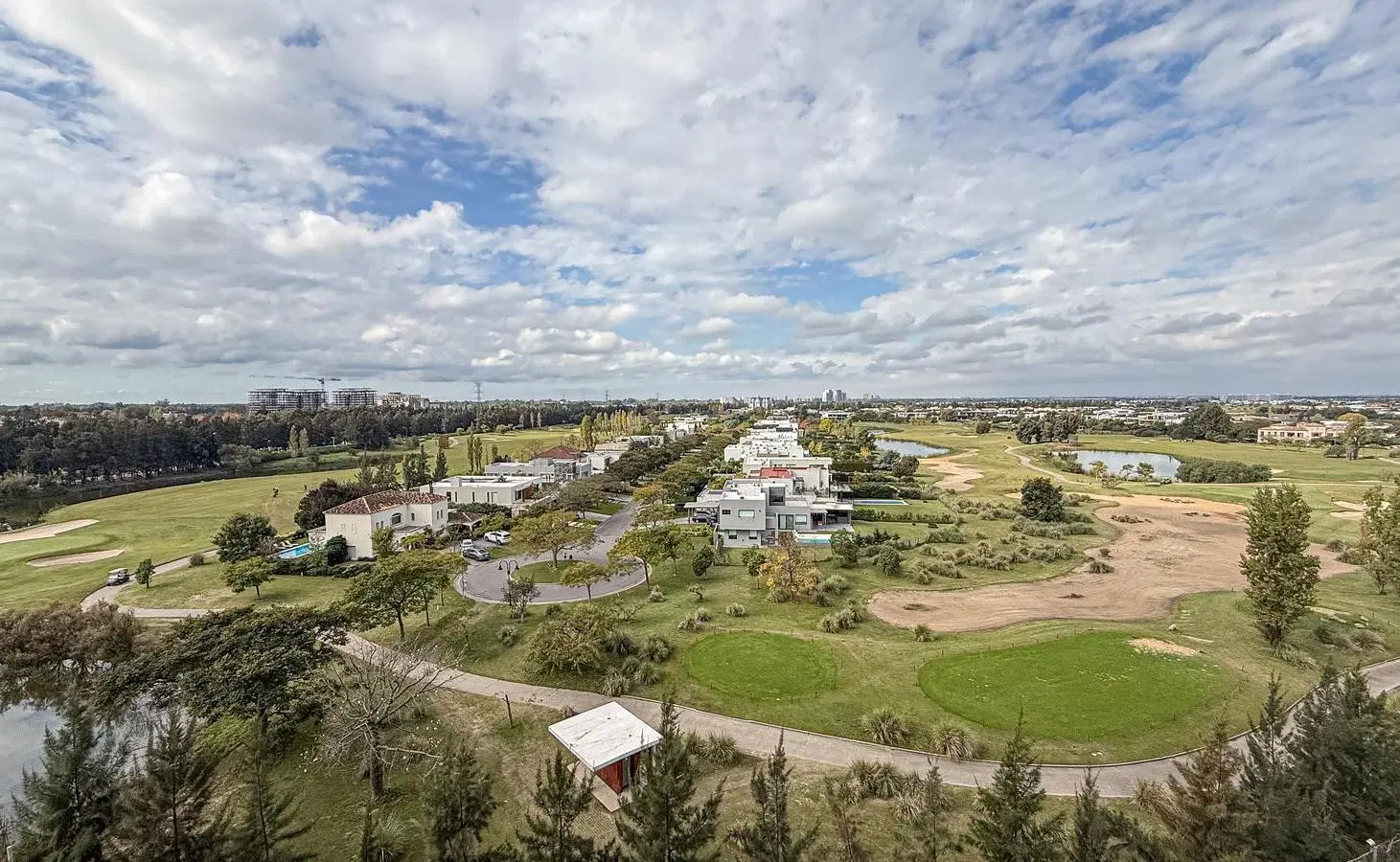 Departamento alquiler temporal 3 ambientes amoblado con vista al golf Yoo Nordelta 3