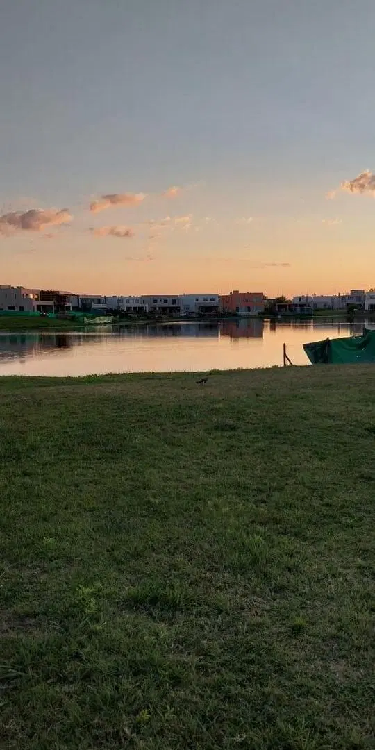 Venta Lote al agua en Barrio Santa Ana - Villanueva 1