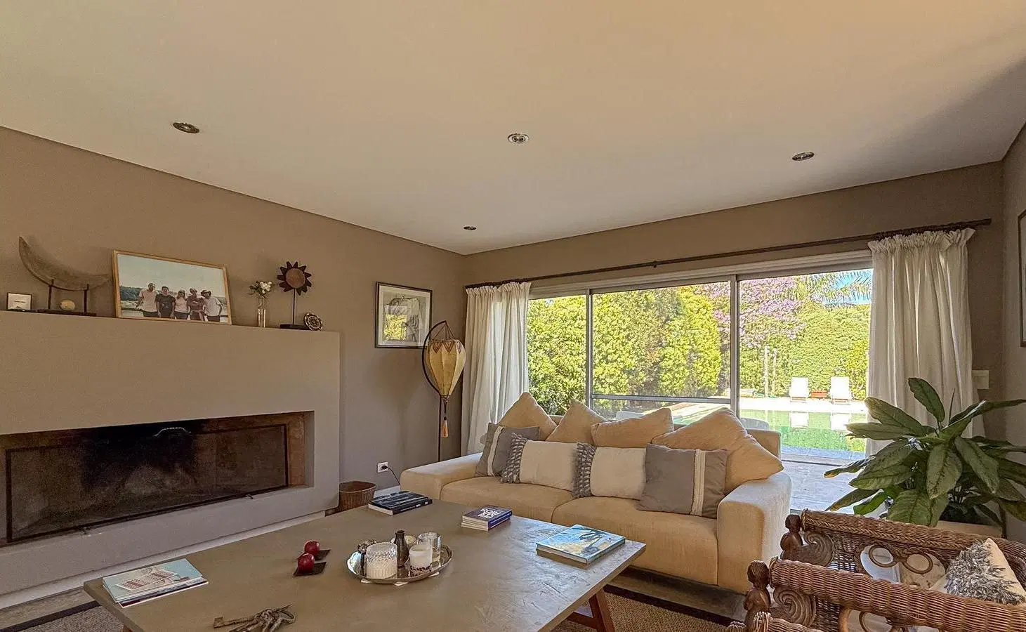 Casa en venta estilo moderno 4 dormitorios Talar Del Lago II Pacheco 5