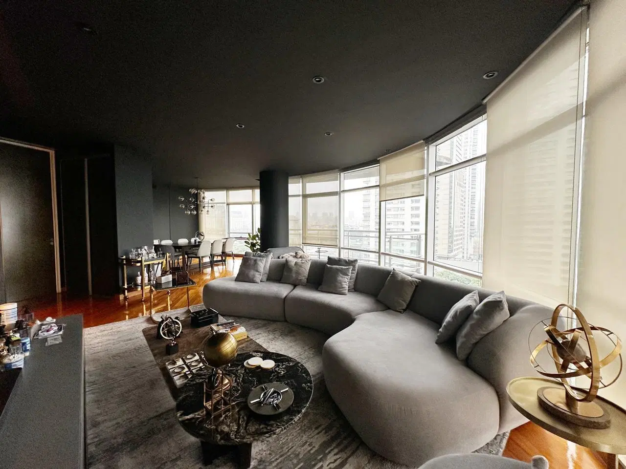 Departamento en Venta 3 con cochera, lavadero y amenities en Puerto Madero 4