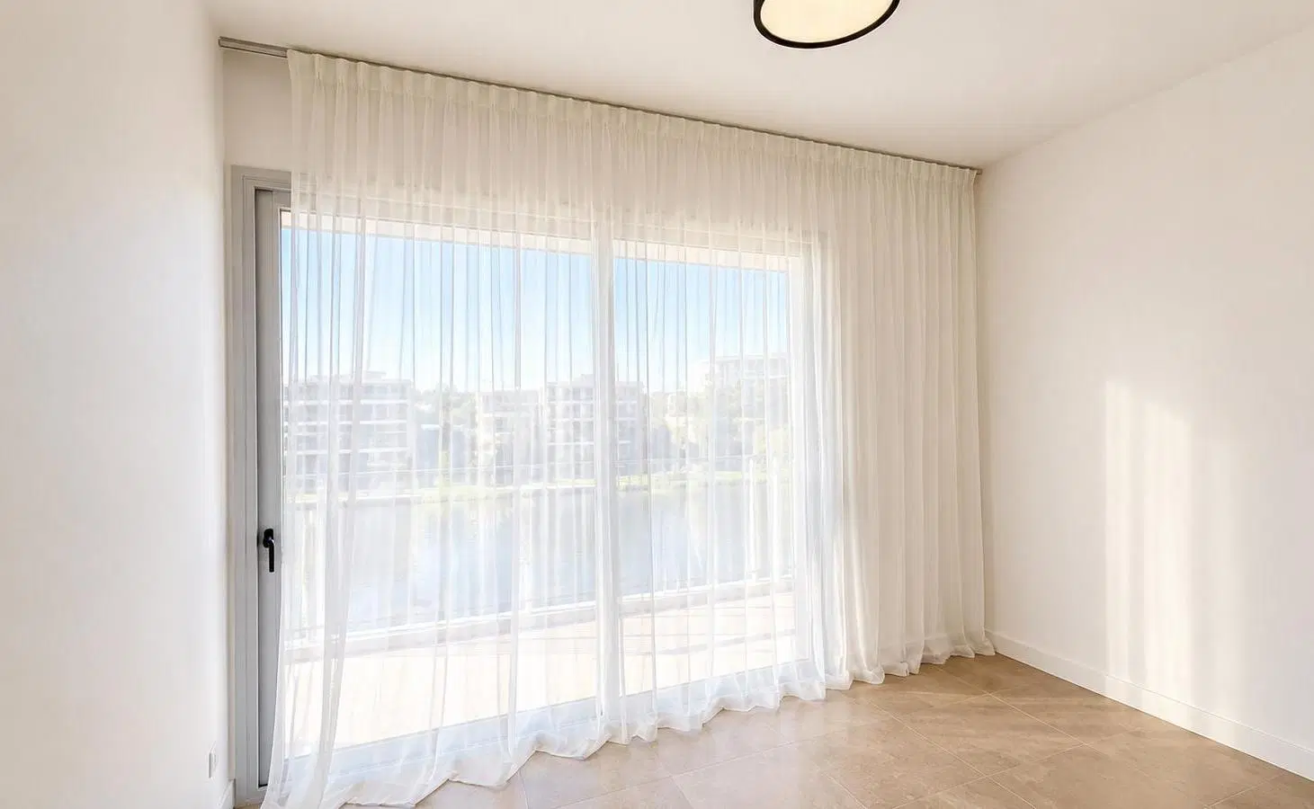 Departamento  2 ambientes en alquiler anual con vista al lago en YOO 5 NORDELTA 4