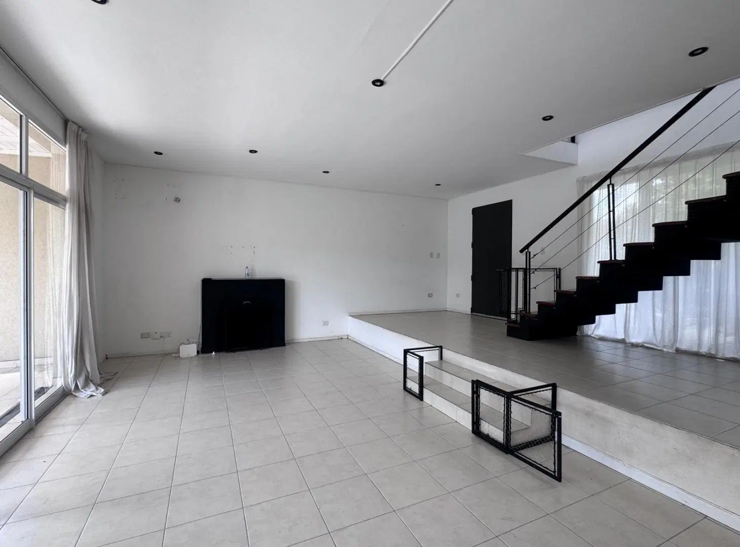 Casa en venta 3 dormitorios lote en esquina en Sauces Nordelta 3