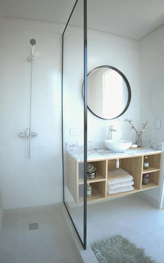 Venta 3 ambientes con toilette y balcon en Pacheco Central 3