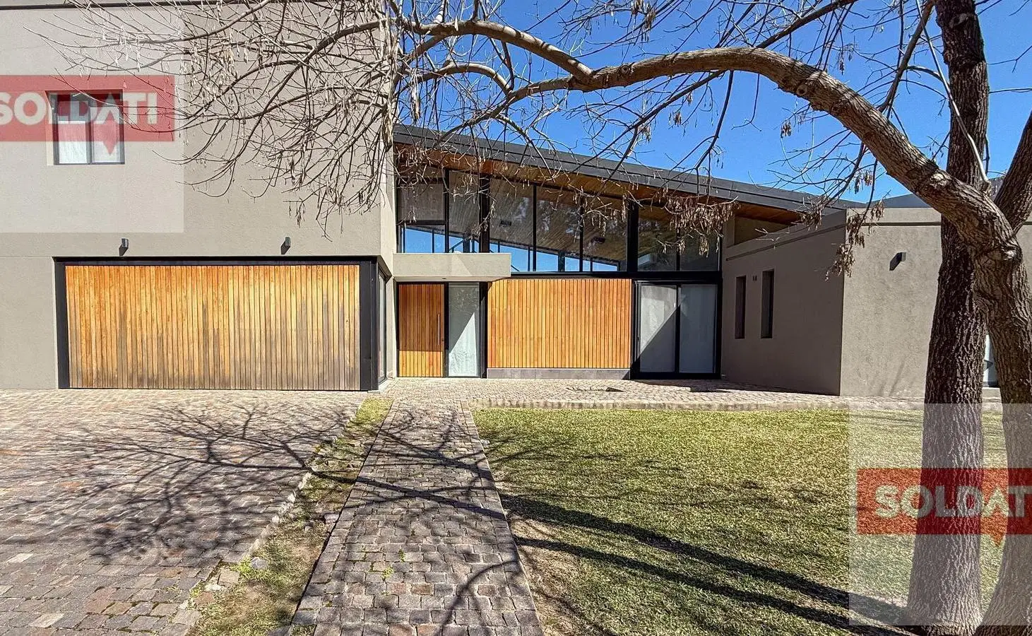 Casa en venta o alquiler temporal a la laguna en La Comarca 5
