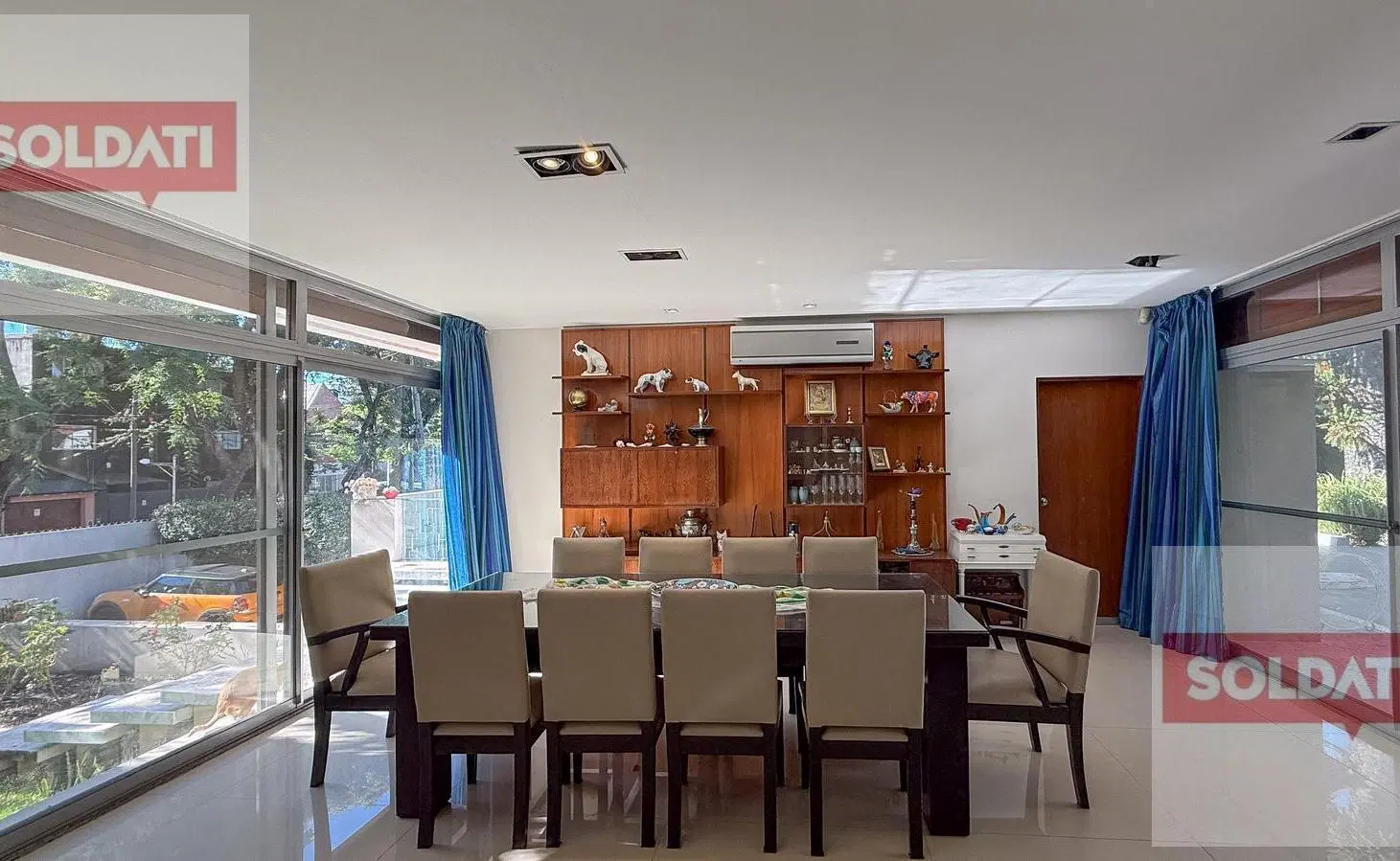 Venta Casa Olivos con pileta y 6 dormitorios 5