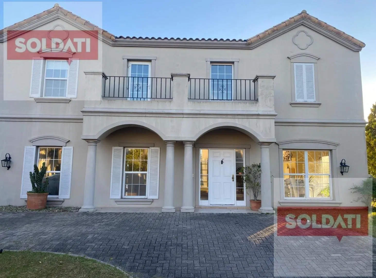 Casa al agua en ALQUILER y o VENTA sin muebles - Barrancas del Lago. Nordelta 8