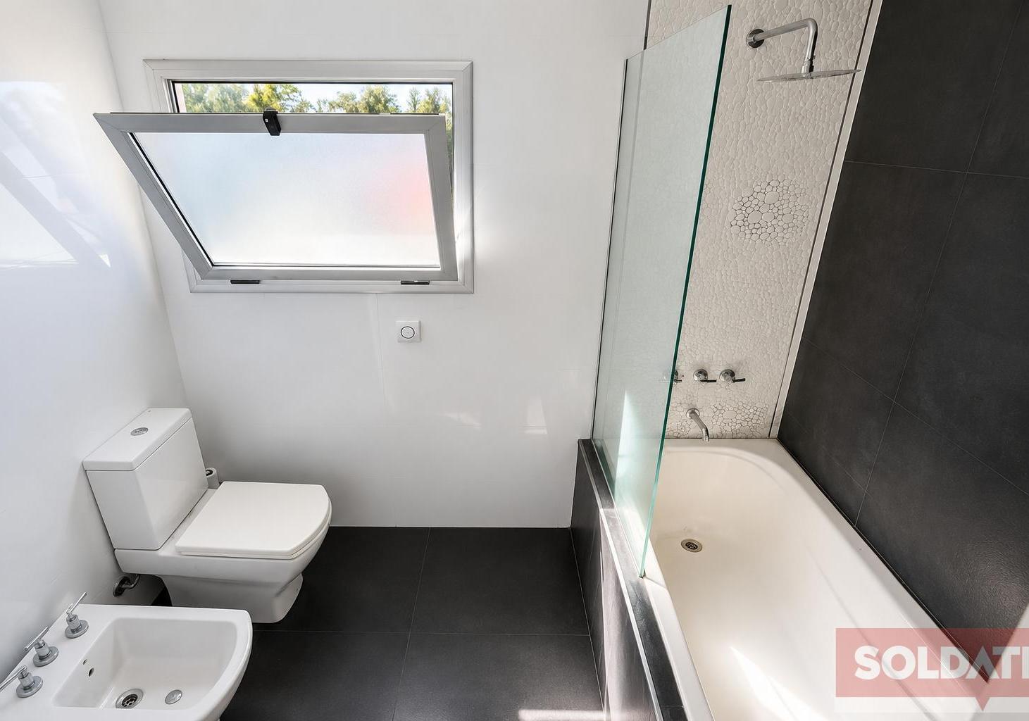 Foto de Casa en venta 6 ambientes en Haras Santa María, imagen 3