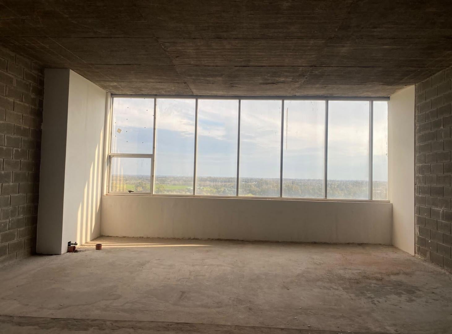 Foto de OFICINA A ESTRENAR EN VENTA. en Ingeniero Maschwitz, imagen 1