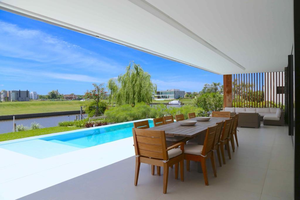 Foto de Casa al Rio en Venta y/o alquiler con muebles en Albanueva, imagen 3