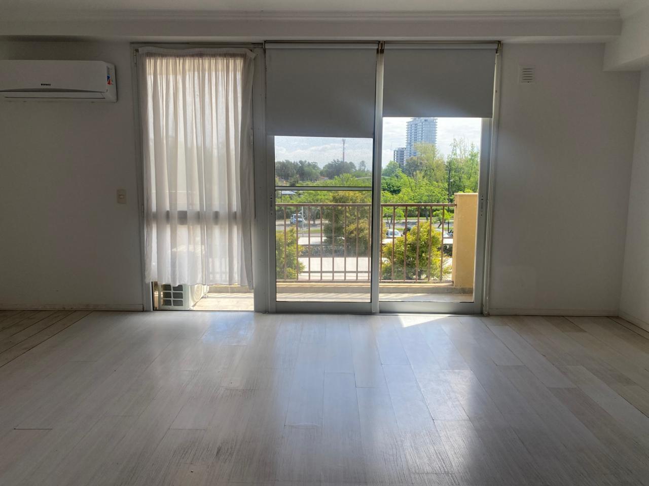 Foto de Alquiler y/o Venta Monoambiente, con pileta y cochera, imagen 4