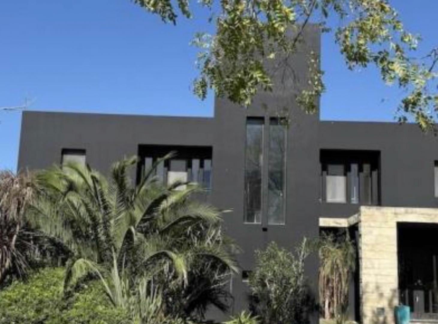 Foto de Casa en Venta en Barrio Santa Barbara - Tigre, imagen 2