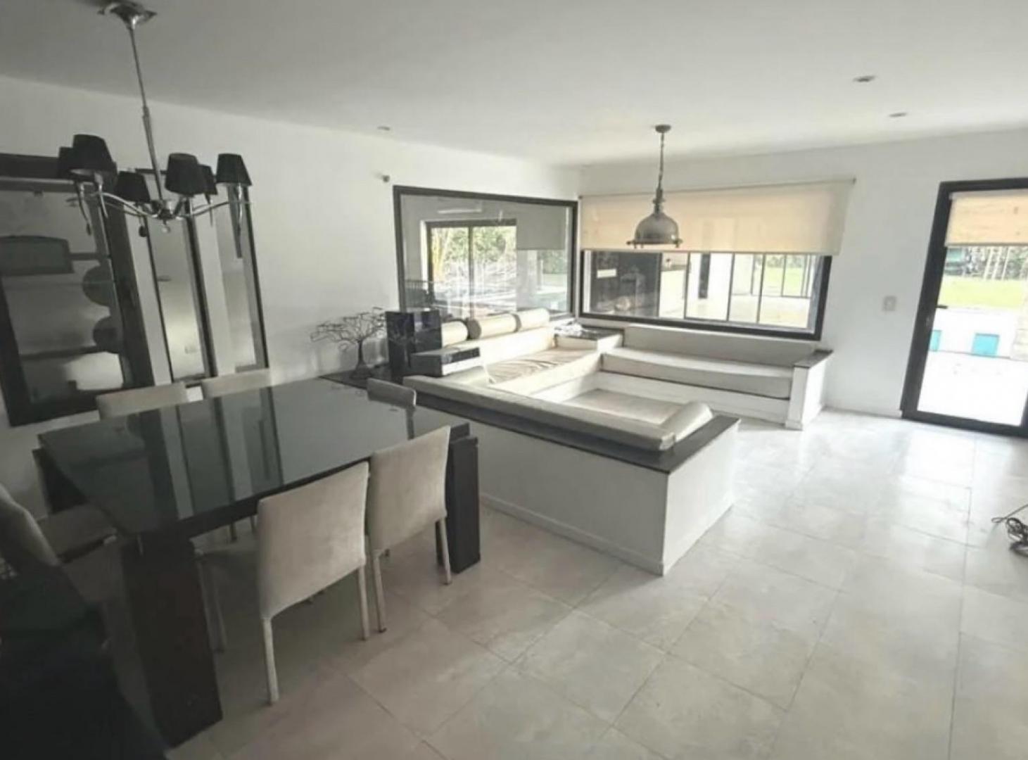 Foto de Casa en Venta en Barrio Santa Barbara - Tigre, imagen 4
