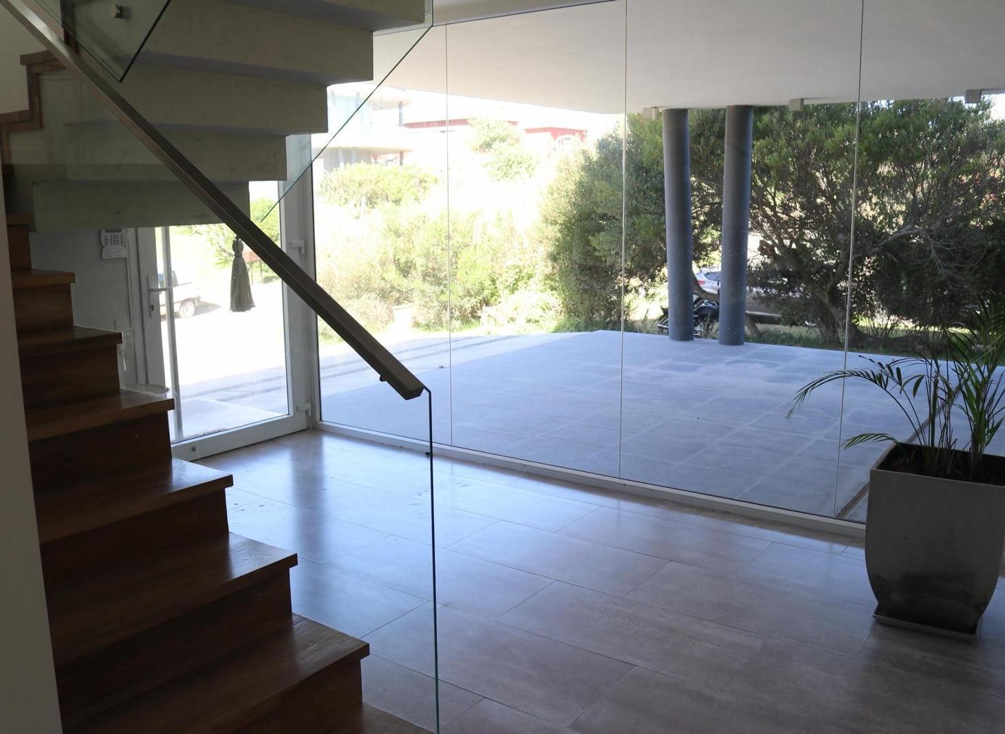 Foto de Casa en venta en CARILO, a metros de la playa, imagen 3