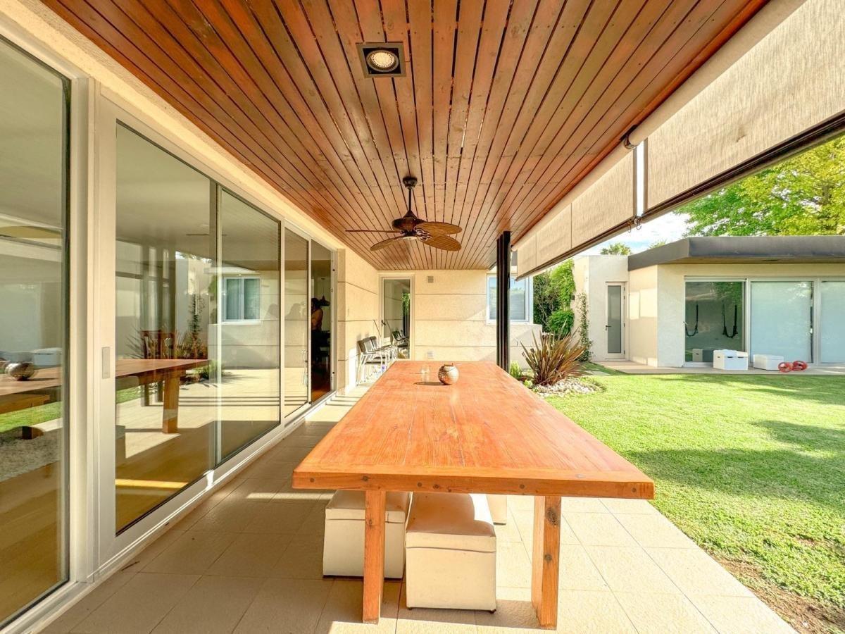Casa en Venta de 3 Dorm., Funes Hill, - Barrio Cerrado - Funes 3