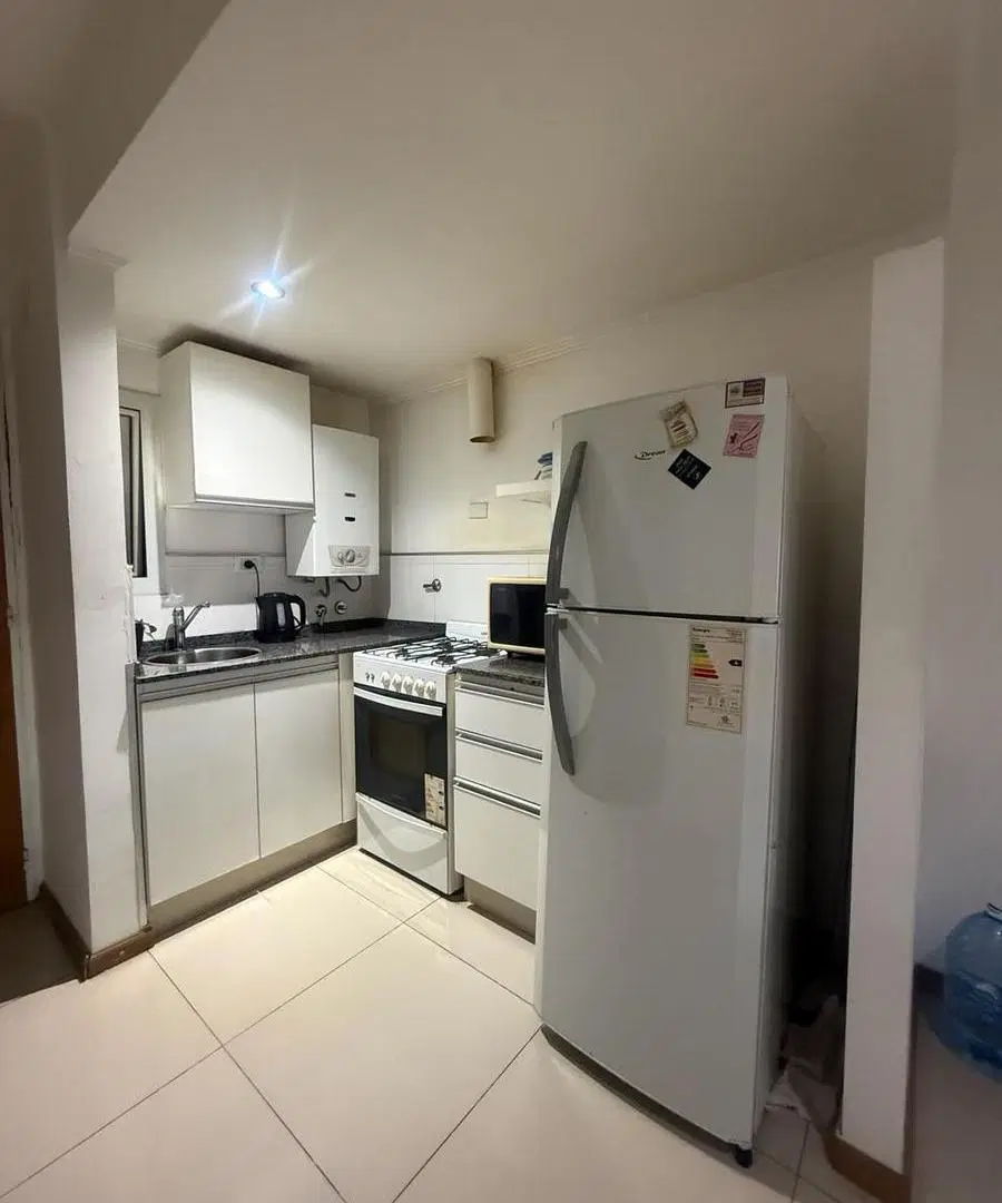 Departamento monoambiente en venta Rosario 5