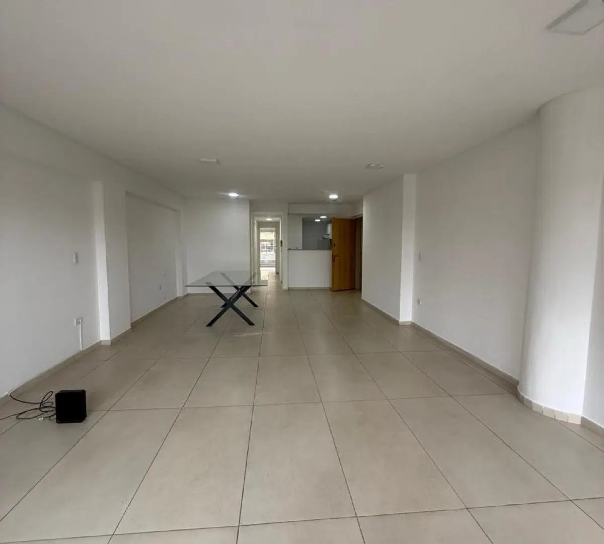 Departamento de 2 dormitorios en venta, Rosario, zona rio, amplia vista despejada 5