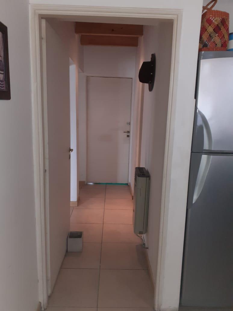 Departamento en Venta de 2 Dorm. con Cochera Zona Alto Dorrego 2