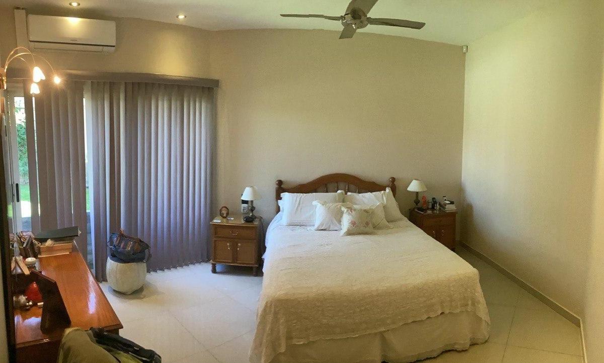 Leal Nmobiliaria Vende Casa de Categoria en Barrio La Bajada - Guaymallen 5