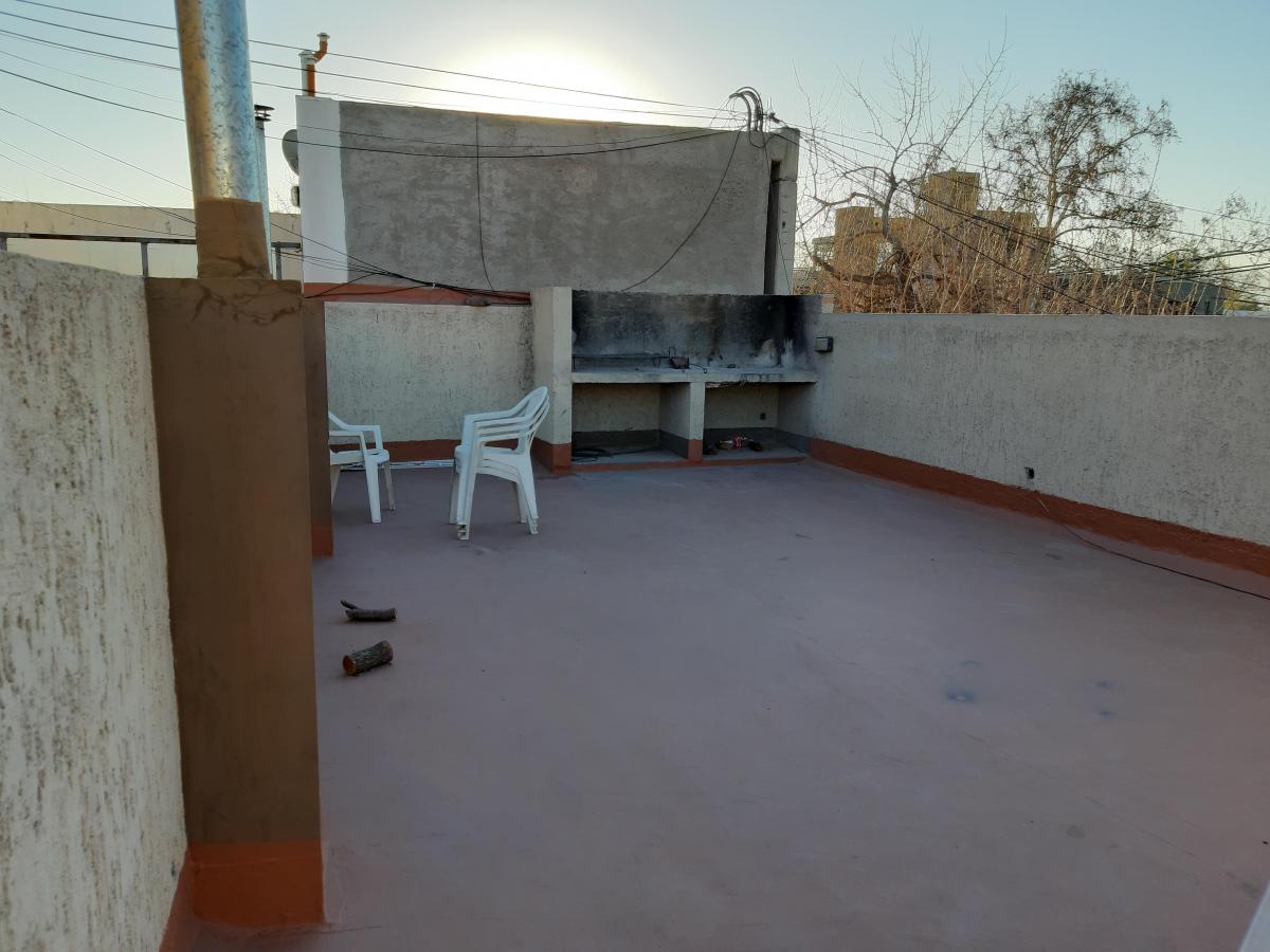 Dpto de 2 Dorm. a m de La Plaza de Godoy Cruz 3