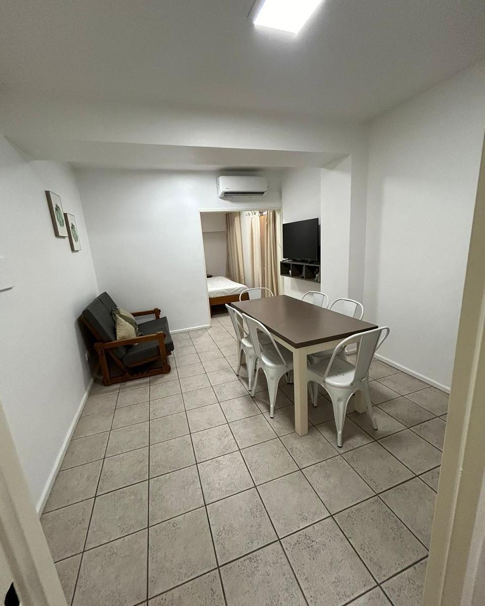 Departamento Centrico en Planta Baja de 2 Dorm. con Cochera 4