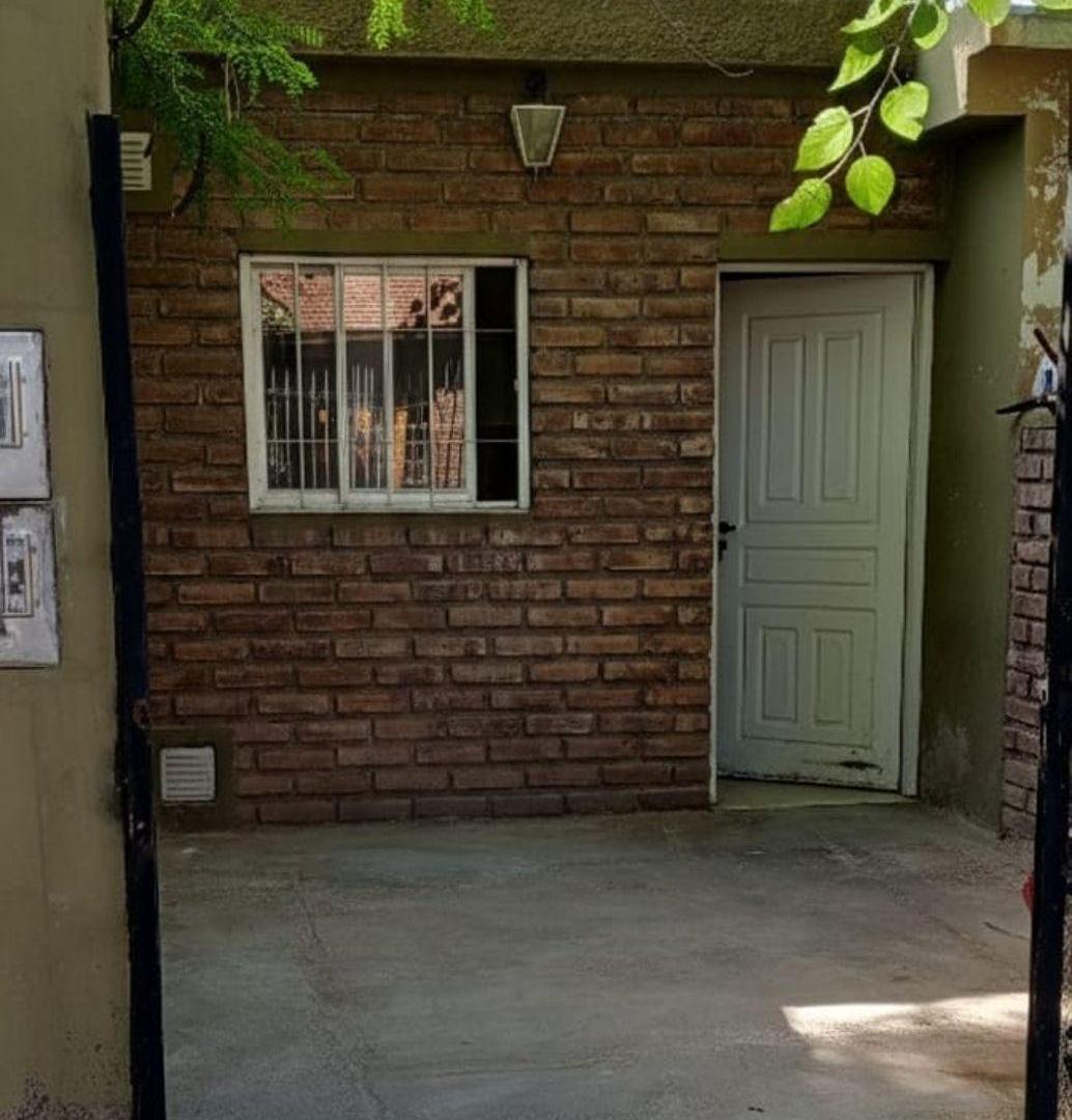 Departamento de con 1 dormitorio en alquiler en La Floresta, Guaymallen