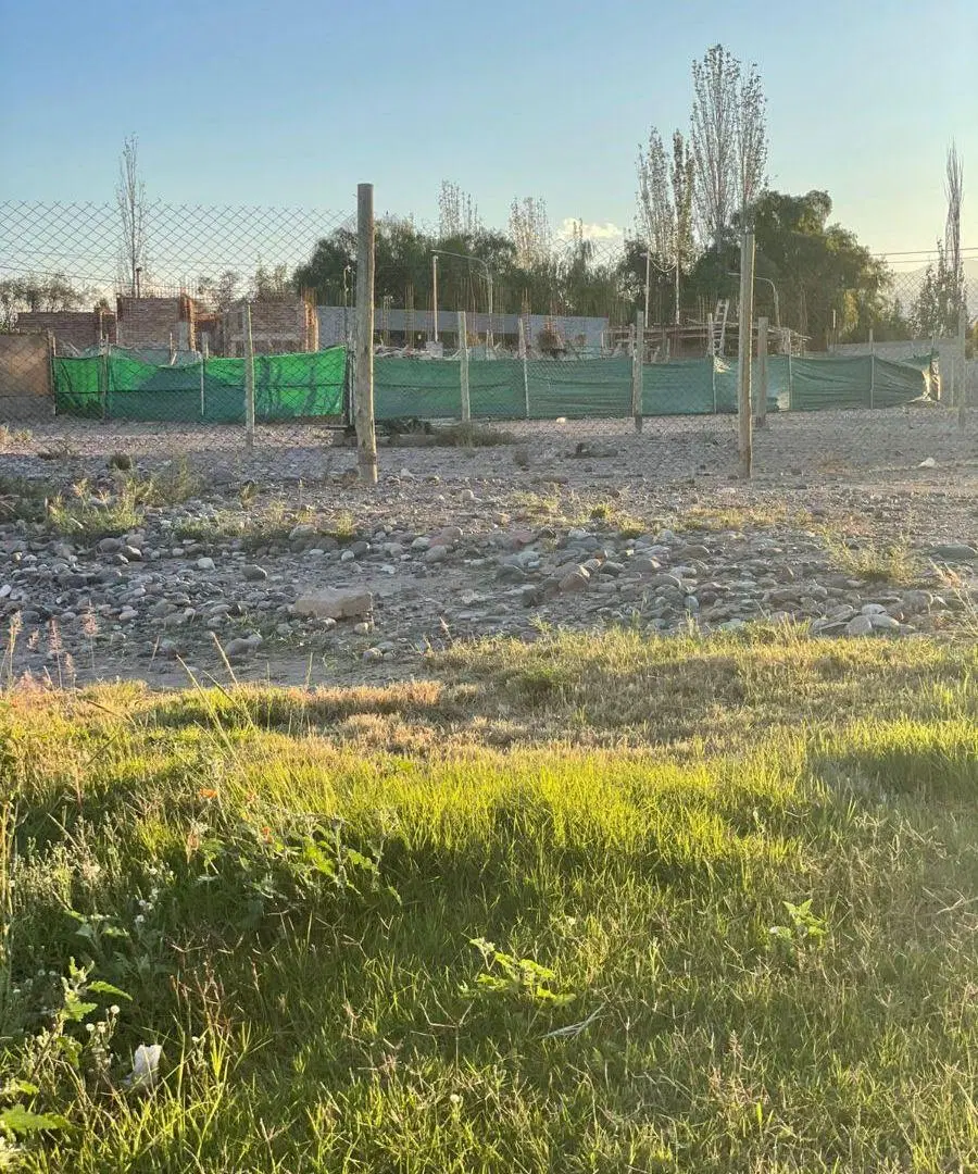 LOTE EN VENTA - BARRIO RINCON DE RAWSON - APTO A PH 5