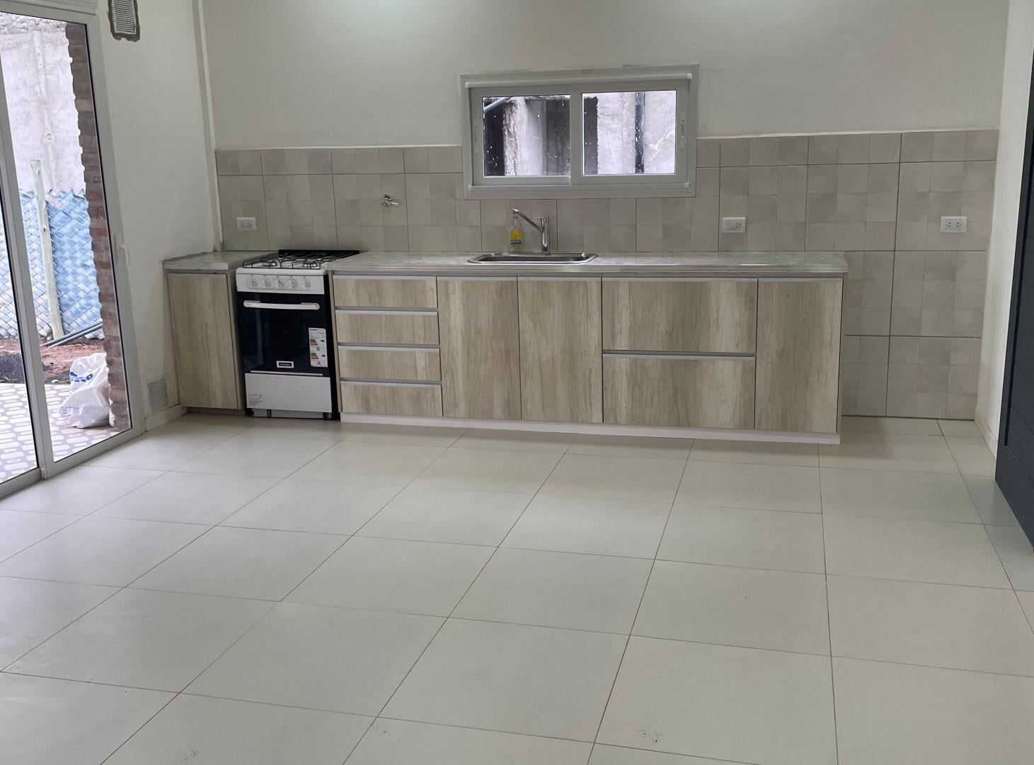 Foto de CASA EN ALQUILER - TERRAZAS DE CHACRAS, imagen 1
