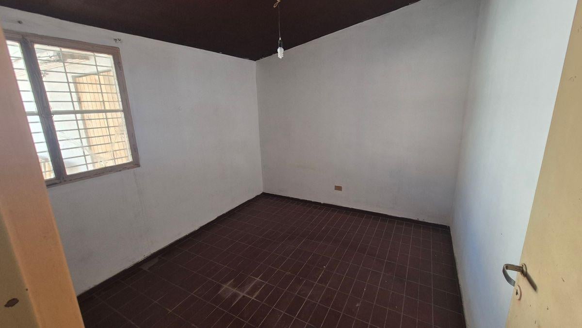 Foto de CASA AMPLIA EN VENTA EN GUAYMALLÉN – IDEAL PARA FAMILIA NUMEROSA O, imagen 3