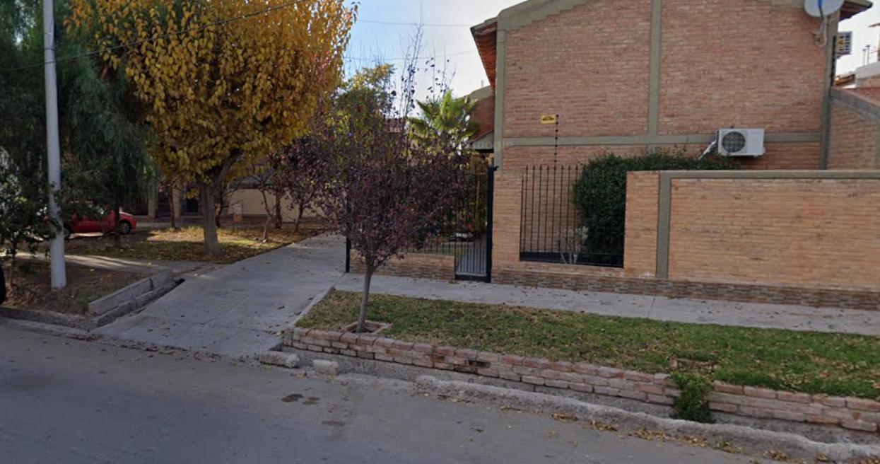 Foto de INMOBILIARIA LEAL ALQUILA | DÚPLEX DE 3 DORMITORIOS EN COMPLEJO CERRADO, imagen 2