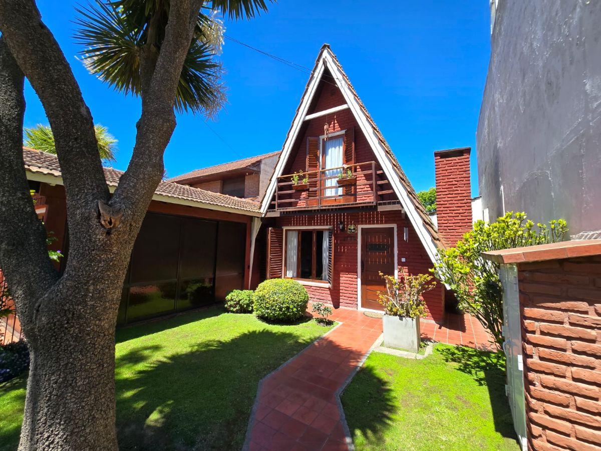 LOS PINARES - CHALET ALPINO APTO CREDITO - VENTA MAR DEL PLATA
