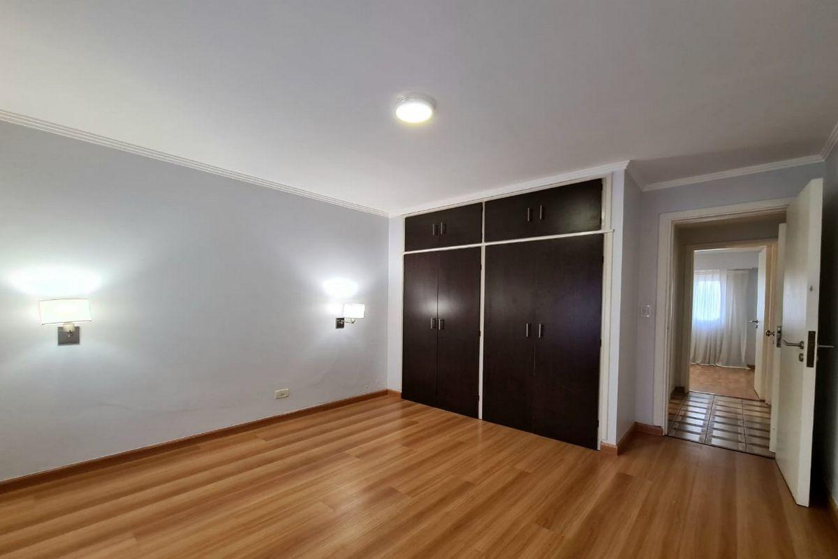 Foto de LAPRIDA Y AV. INDEPENDENCIA - CASA DOS AMBIENTES CON ESCRITORIO, imagen 4