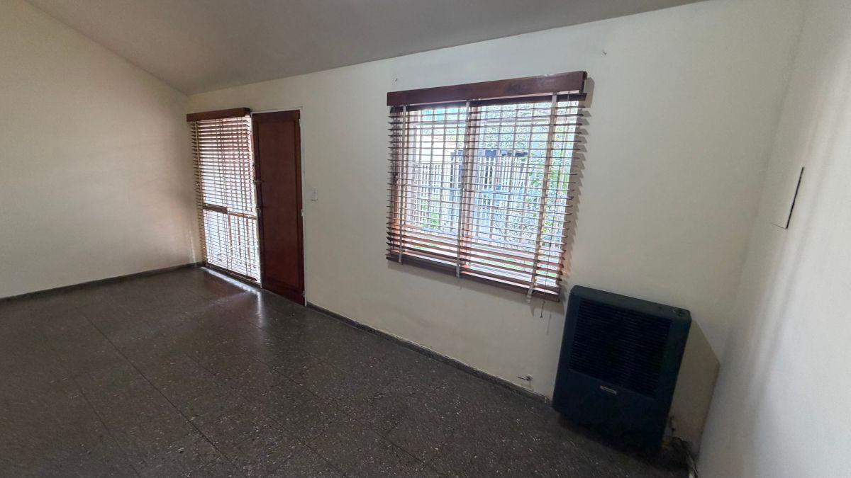 Foto de ACL PROPIEDADES - ALQUILA BELLÍSIMA CASA GX (3 Dorm., 2 baños, Patio y, imagen 2