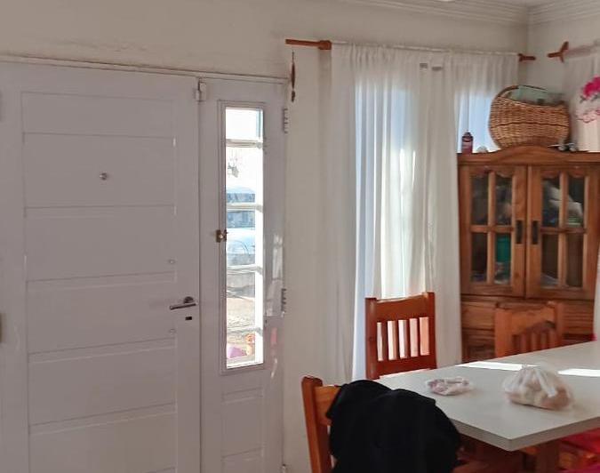 PH en  venta plottier 5