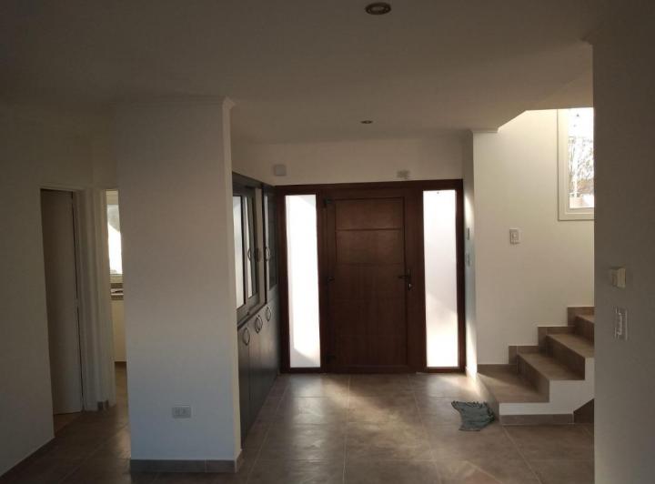 Casa en  San Patricio del Chañar 4