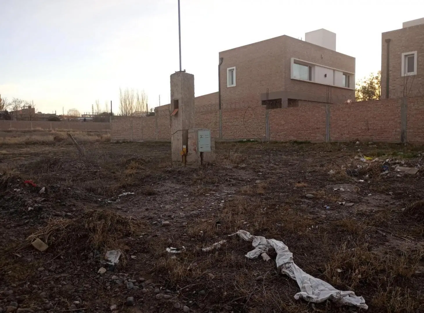Terreno en Centenario, zona comercial 3