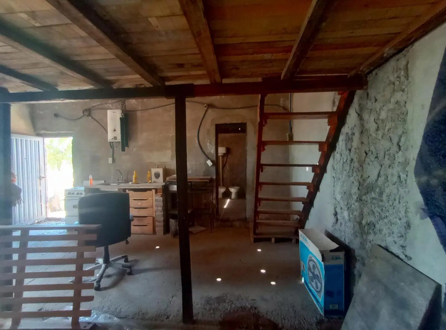 Galpón ubicado en la ciudade de Senillosa, provincia de Neuquén. 5