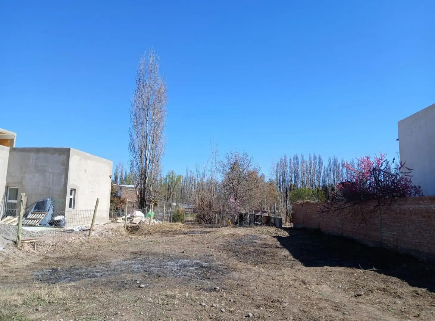 Terreno en Centenario 4