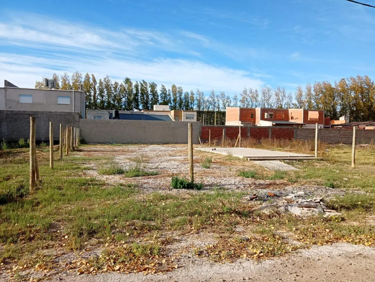 TERRENO EN VENTA EN LOTEO LOBRECICH CENTENARIO 5