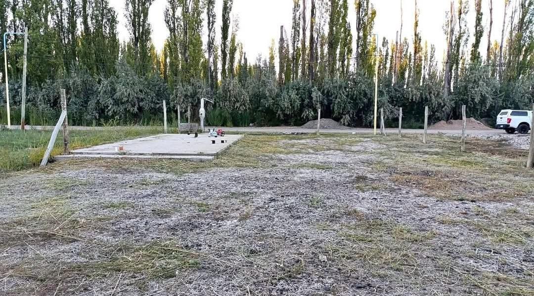TERRENO EN VENTA EN LOTEO LOBRECICH CENTENARIO