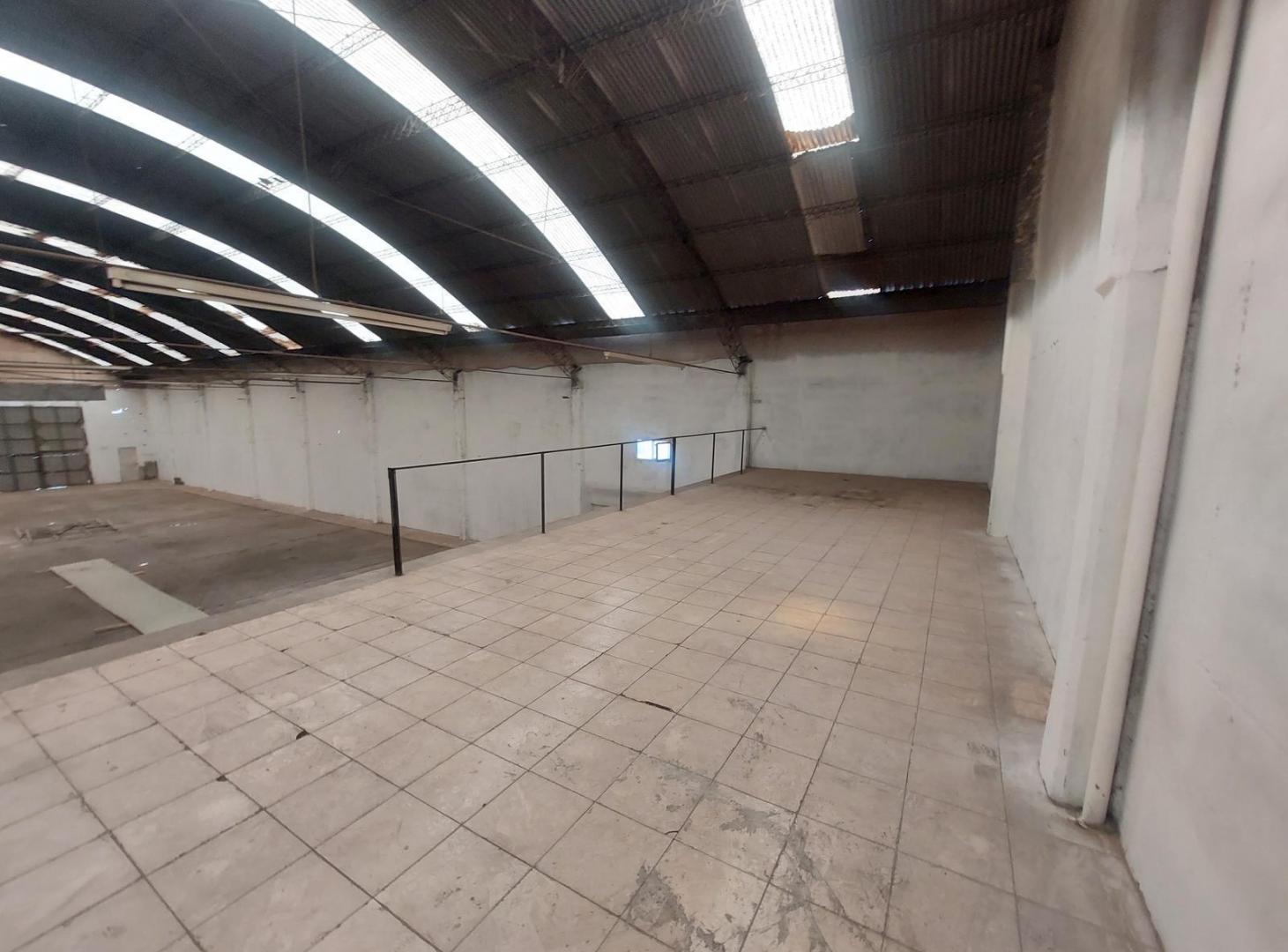 Foto de GALPÓN+ OFICINAS EN ALQUILER EN NEUQUÉN, imagen 2