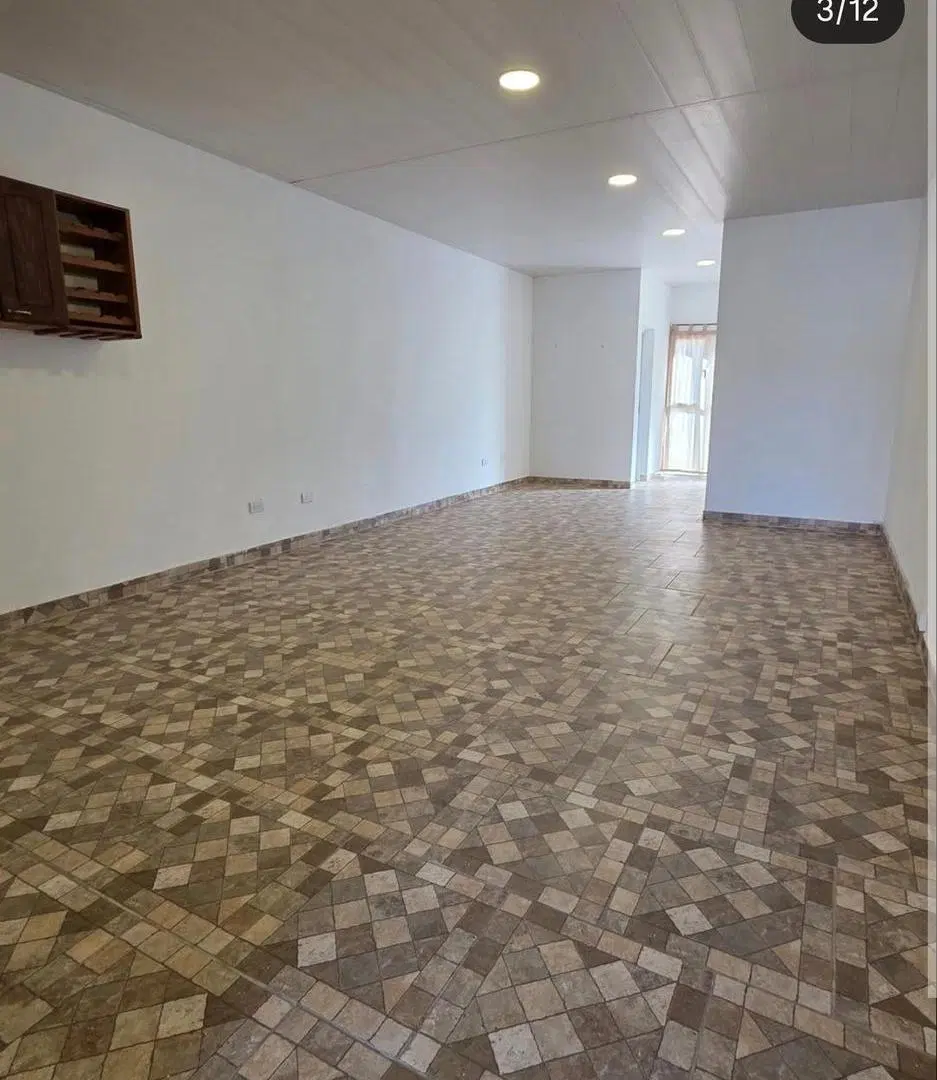 Casa en Venta-Plottier 5