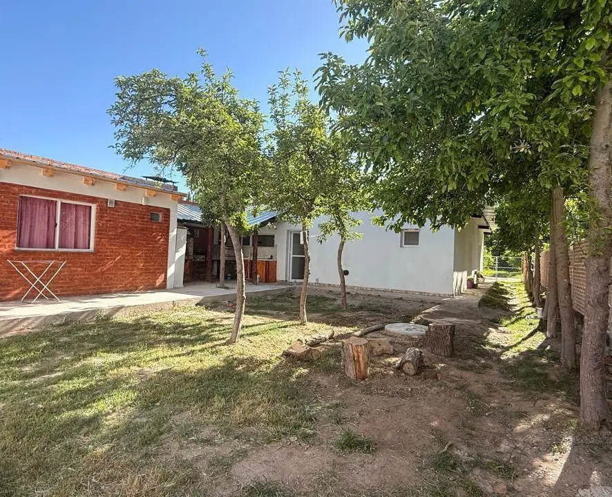 Casa en Venta-Plottier 2
